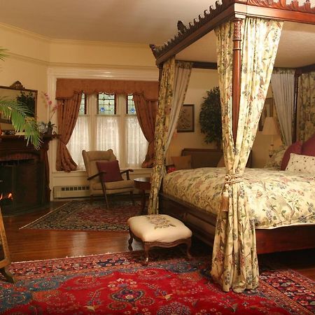 Bed and Breakfast Grand Victorian Niagara-Fälle Exterior foto